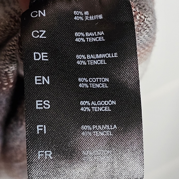 Kuhl Men's Medium Plaid Flannel Button Down Shirt - Brown, Gray, White - Picture 5 of 9